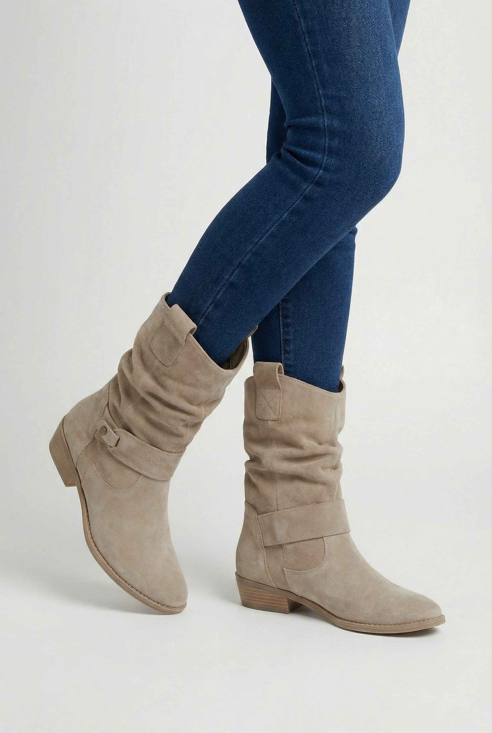 Dames Abrikoos Retro Suede Enkellaarsjes