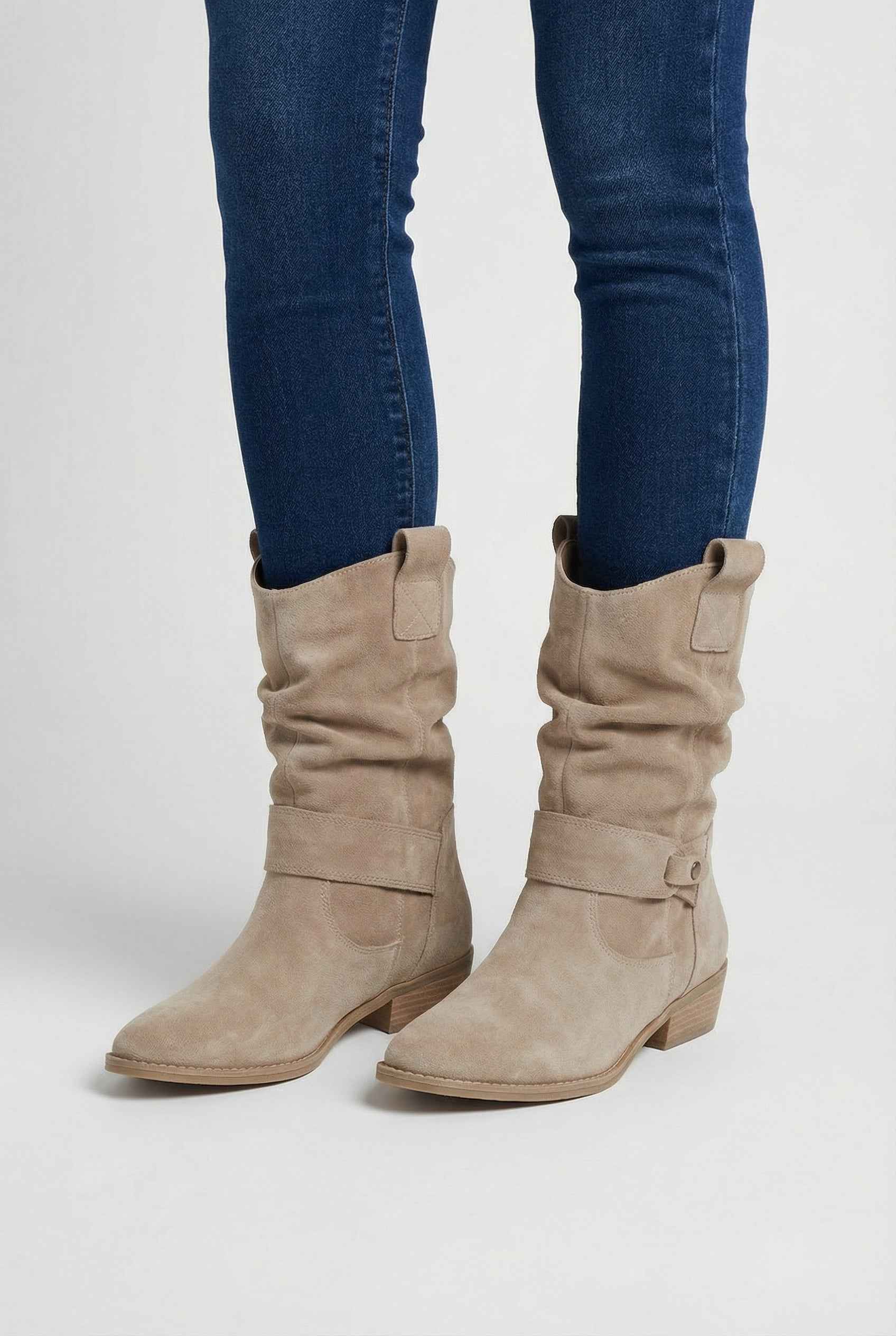 Dames Abrikoos Retro Suede Enkellaarsjes