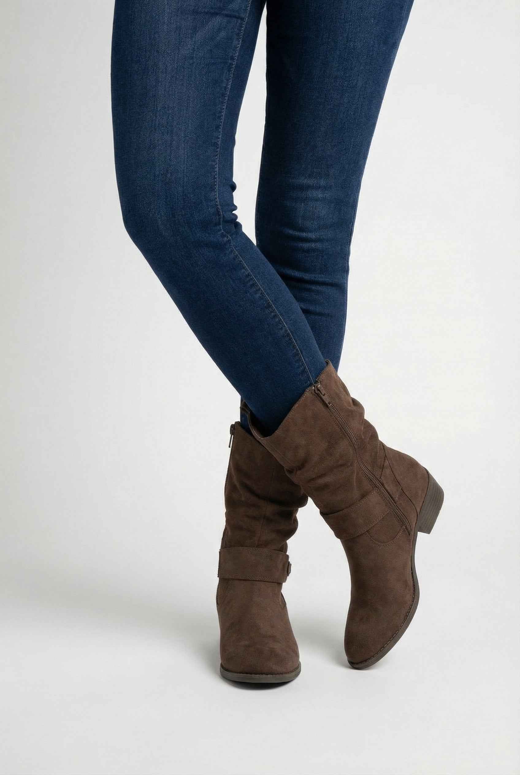 Dames Donkerbruin Retro Suede Enkellaarsjes