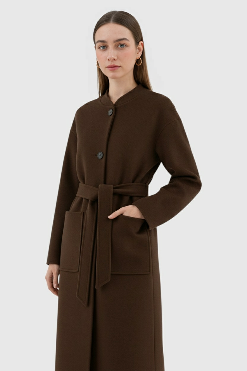 Dames Lange Bruin Winterjas Met Ronde Hals