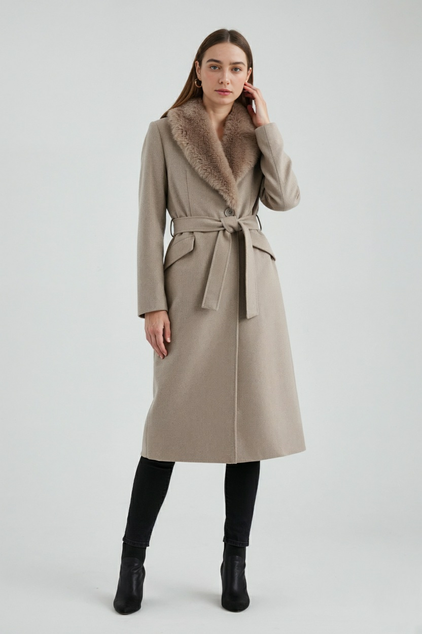 Women's Long Khaki Coat with Fur Collar - View 2 | Vanda Liamo