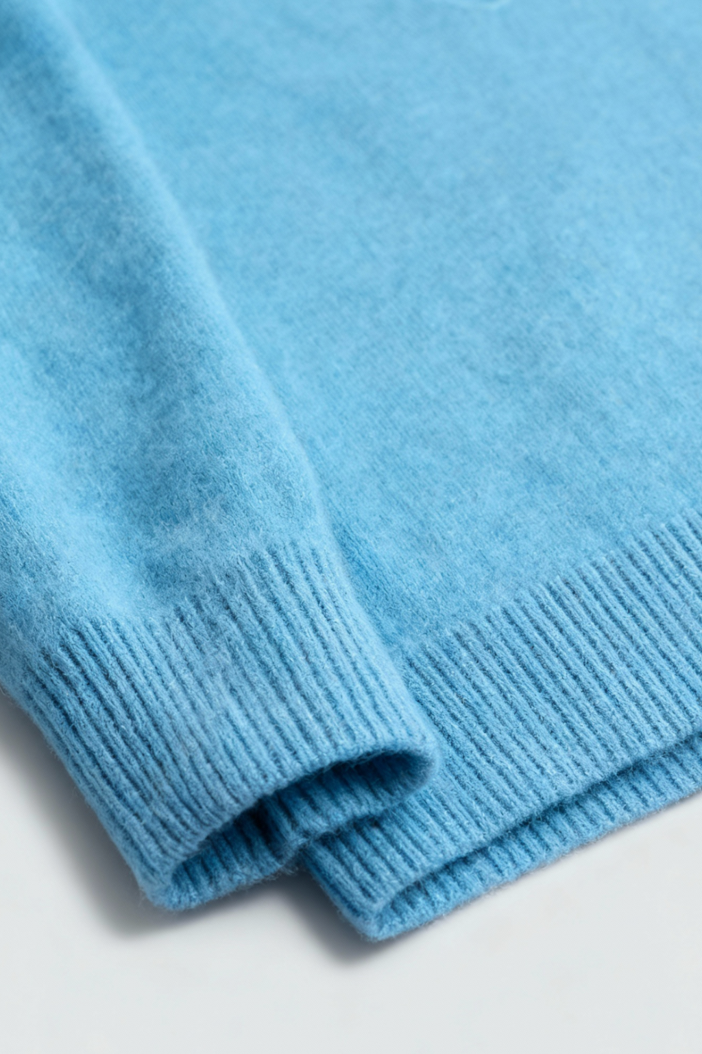 Dames Lichtblauw Merinowollen V-hals Trui