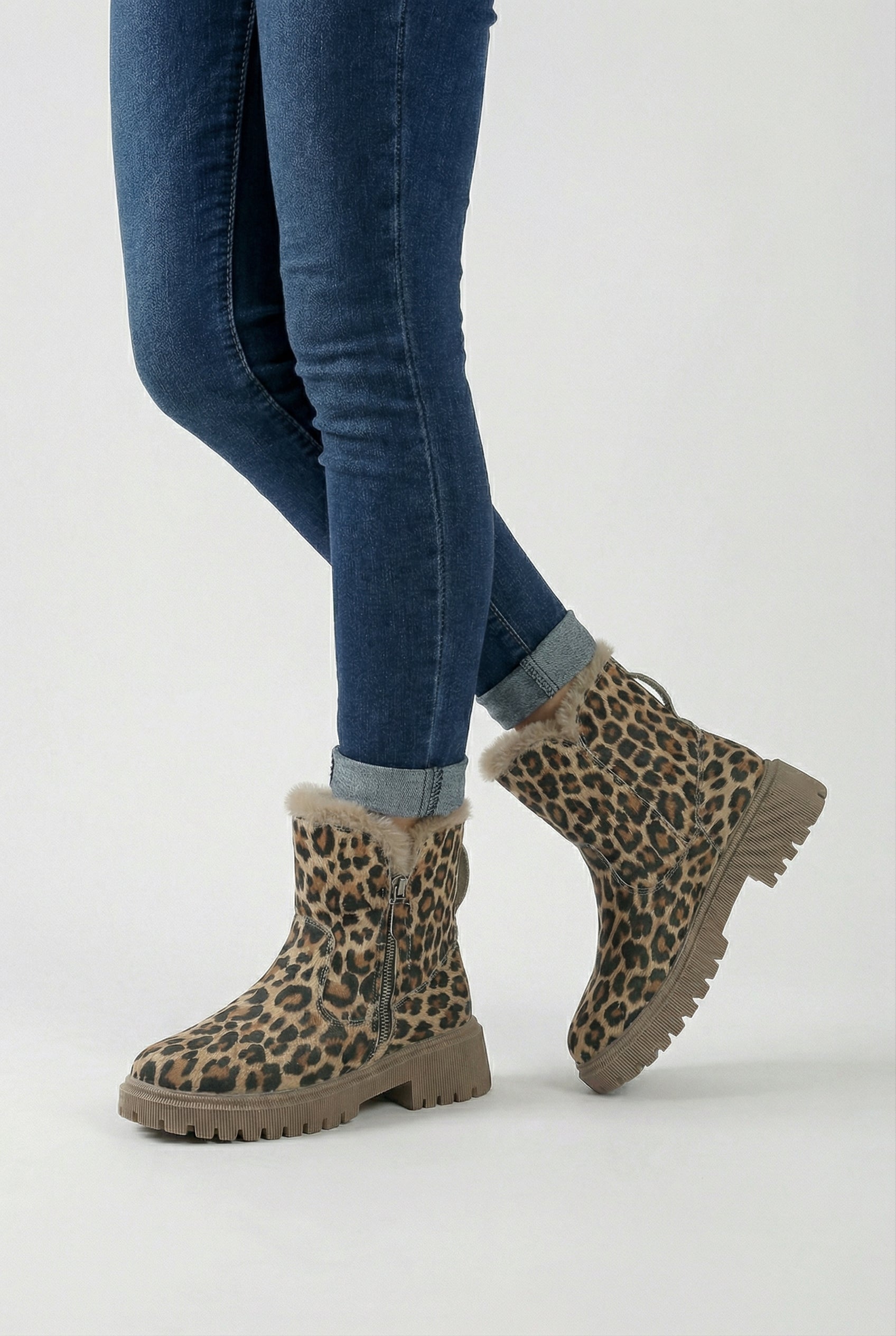 Women's Warm Leopard Ankle Boots with Non-Slip Sole | Vanda Liamo