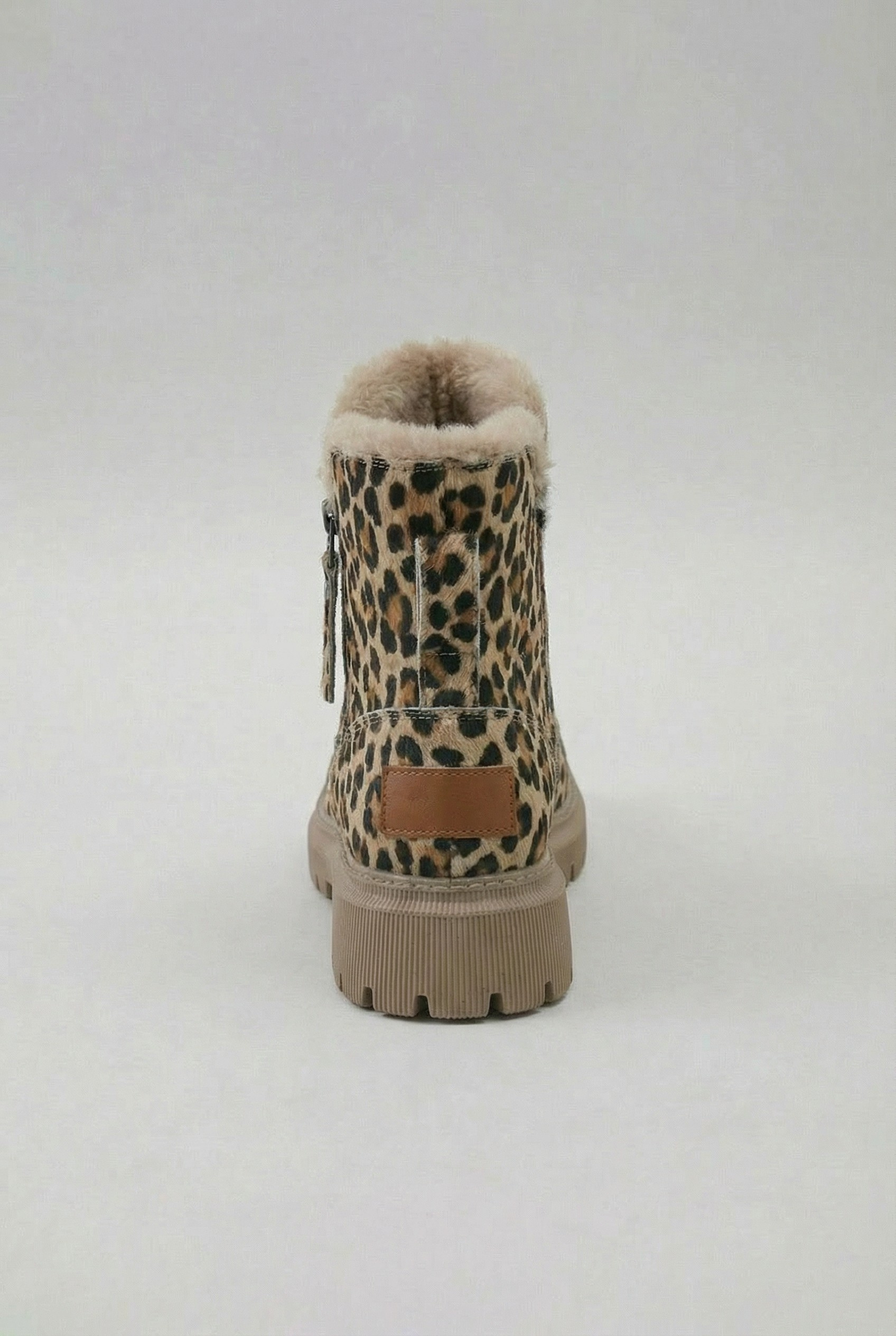 Women's Warm Leopard Ankle Boots with Non-Slip Sole - View 6 | Vanda Liamo
