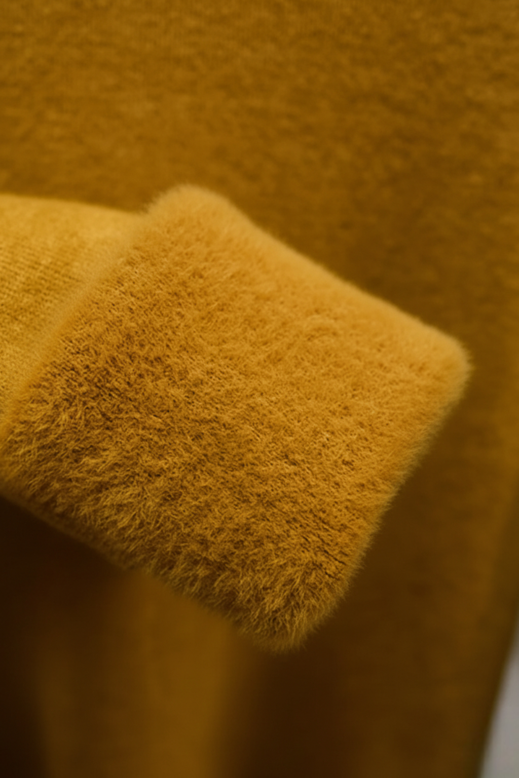 Geel Fleece Gevoerde Thermische Coltrui
