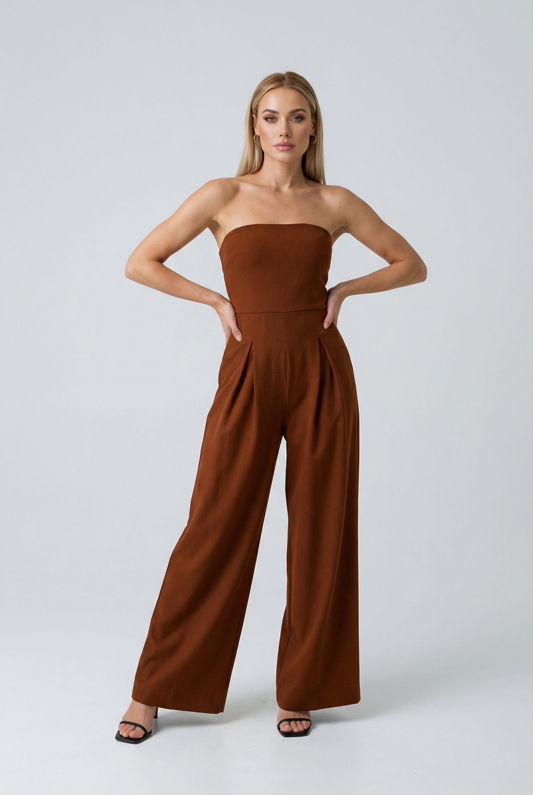 Strapless Jumpsuit with Wide-Leg - Timeless Elegance in Rust Brown