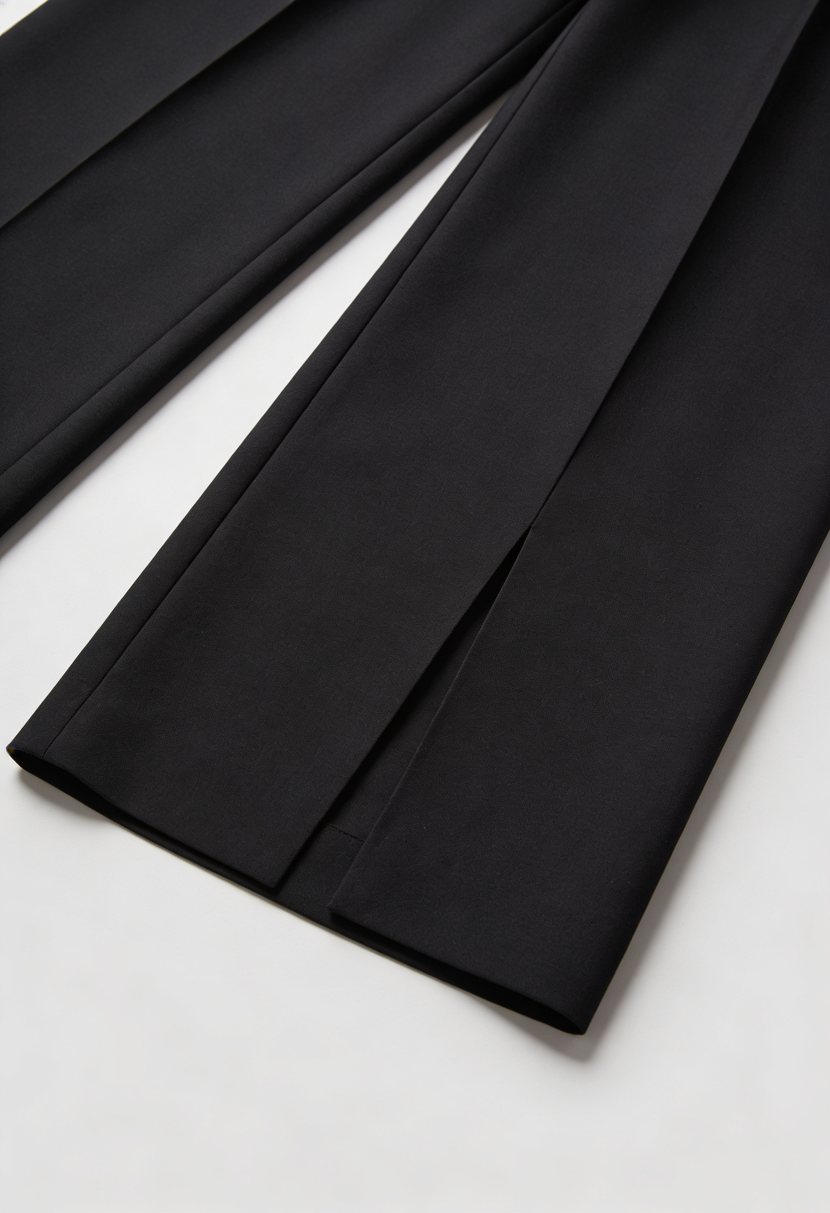 Women's High-Waisted Black Pleated Pants