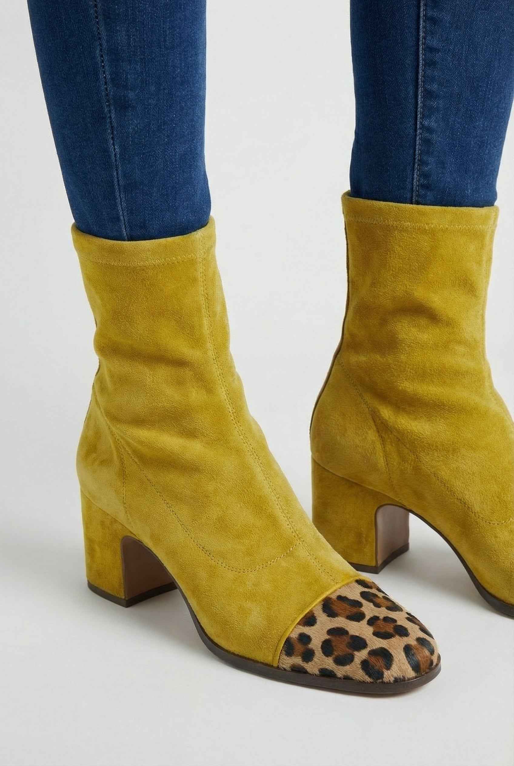 Purple Retro-Style Women’s Mid-Calf Boots