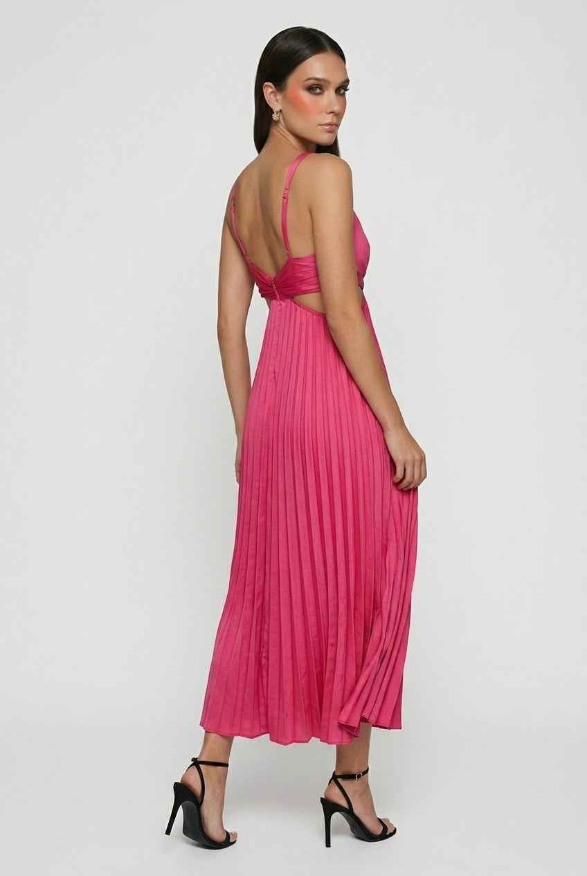 Women’s Blush Pink Pleated Dress – Feminine Flow for Special Moments