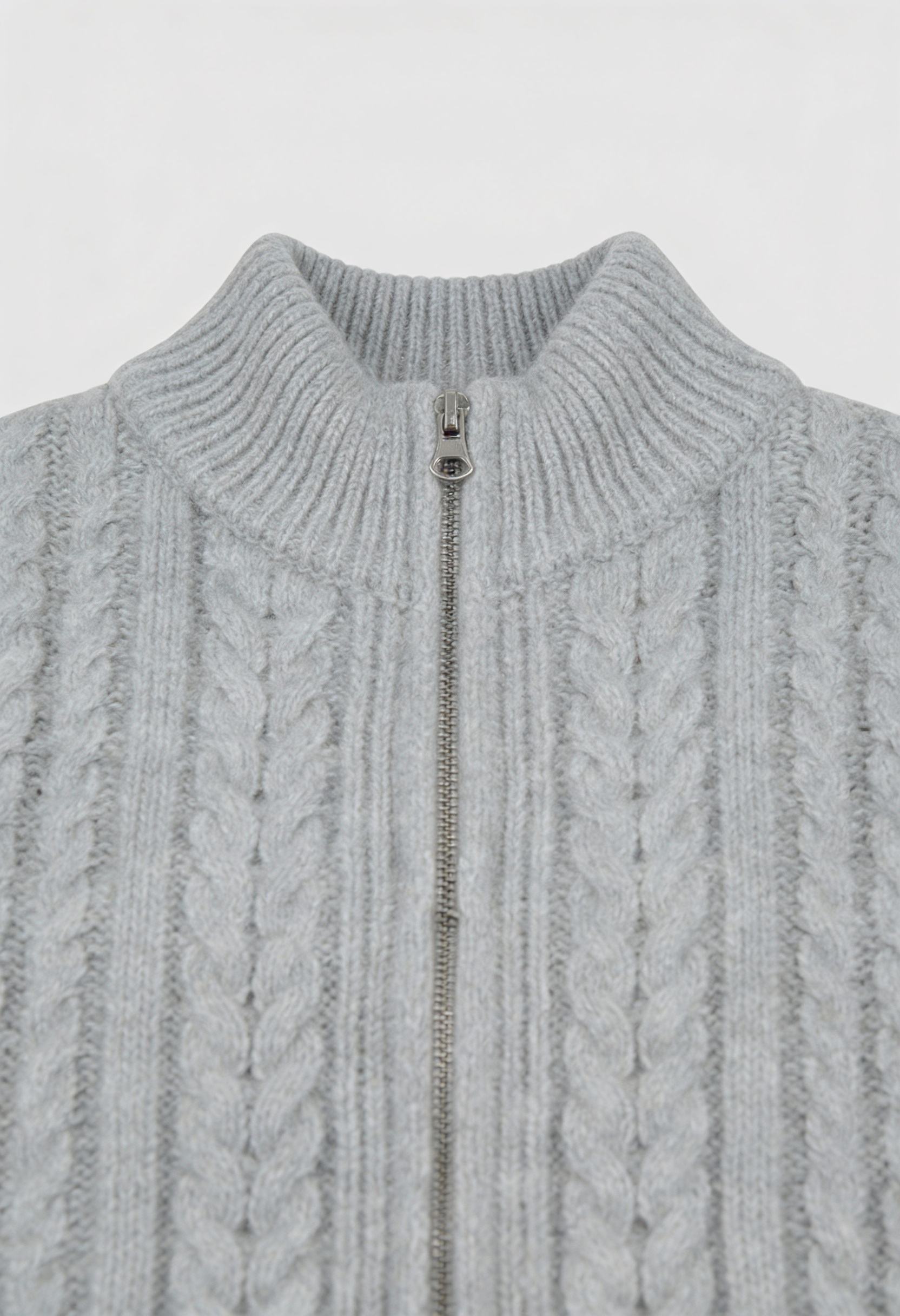 Cardigan : Women's Casual Gray Knit Cardigan in van Vanda Liamo