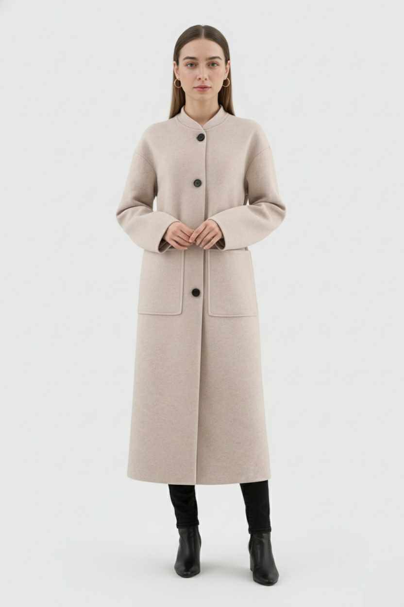 Dames Lange Beige Winterjas Met Ronde Hals