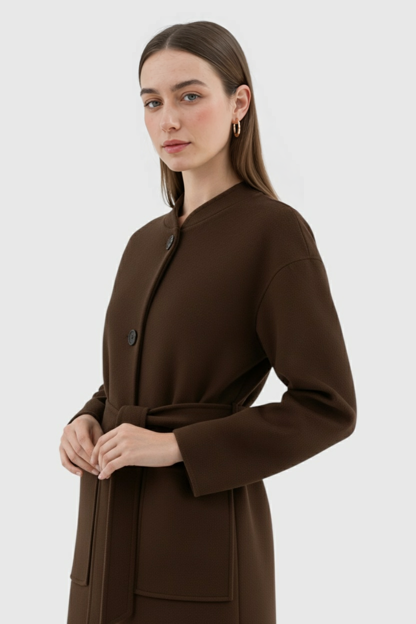 Dames Lange Bruin Winterjas Met Ronde Hals