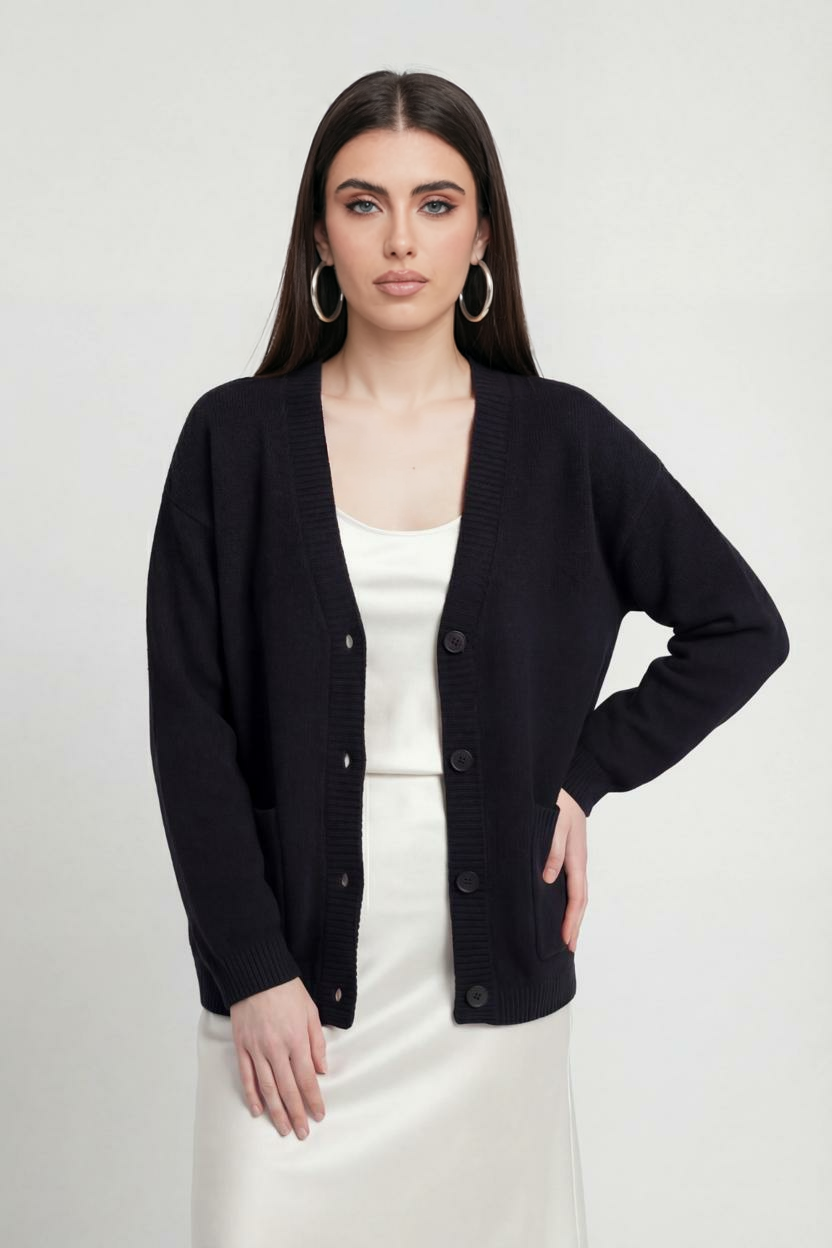 Cardigan : Women's Black V-Neck Knit Cardigan in van Vanda Liamo
