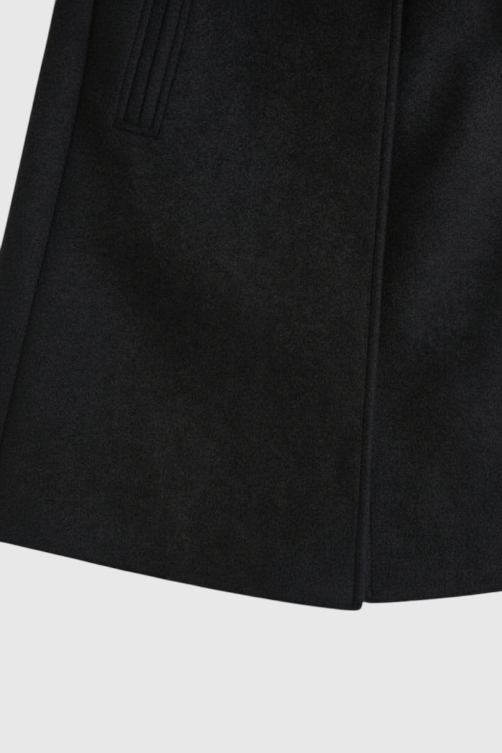 Lange Dames Zwarte Jas met Chic Revers