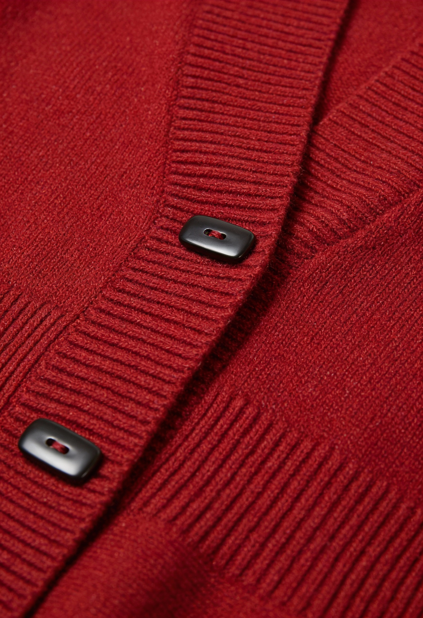 Women's Slim Burgundy V-Neck Cardigan