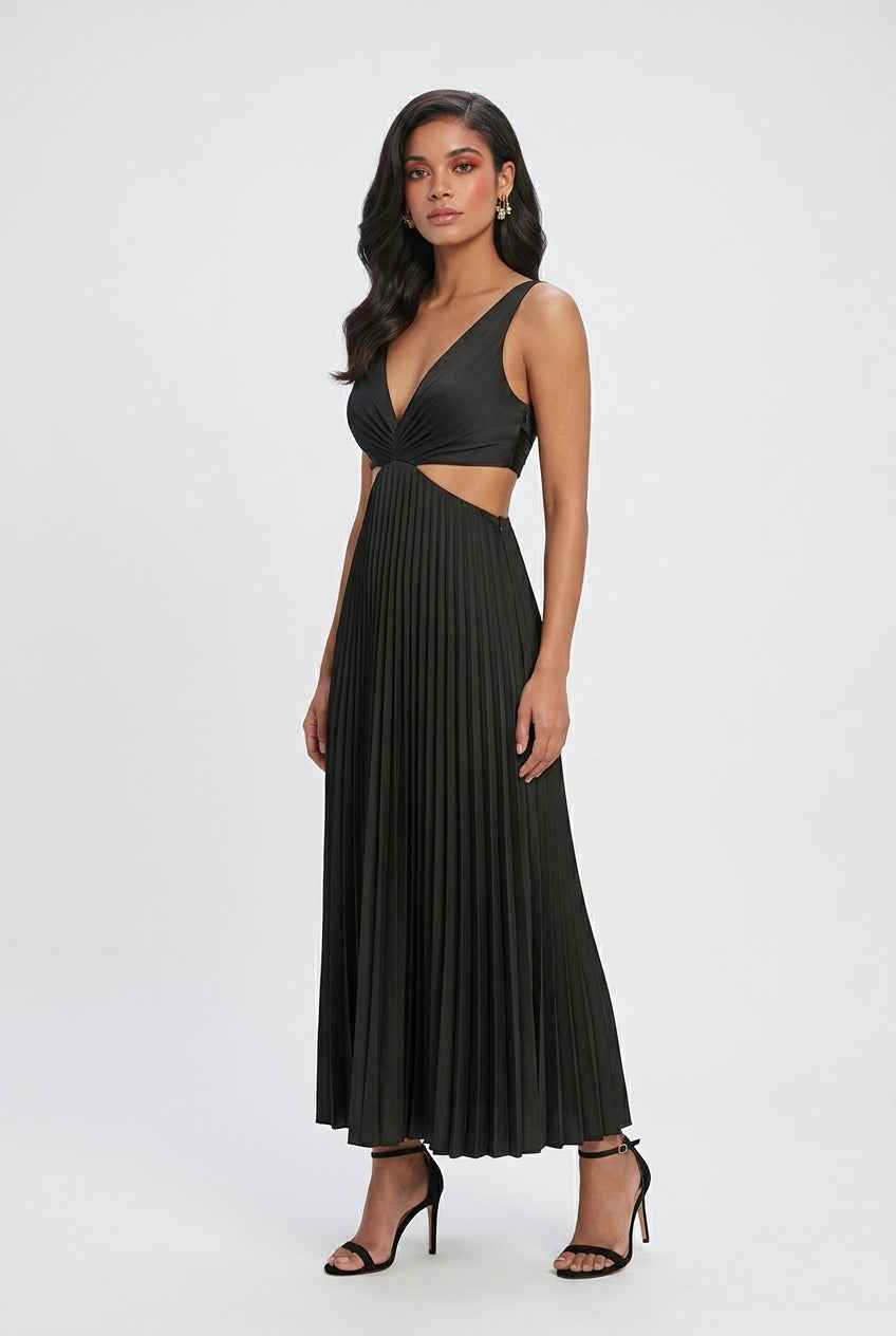 Women’s Classic Black Pleated Dress – Timeless Elegance in Motion