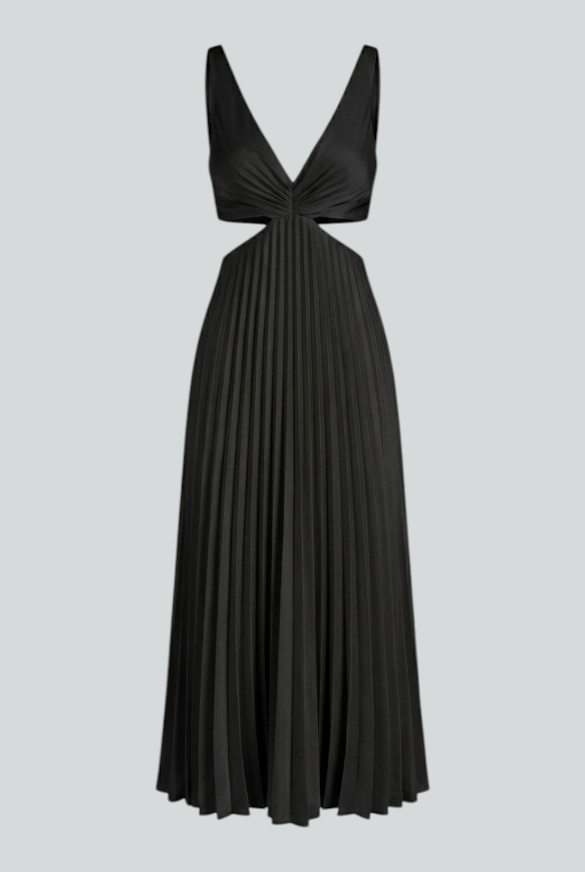 Women’s Classic Black Pleated Dress – Timeless Elegance in Motion