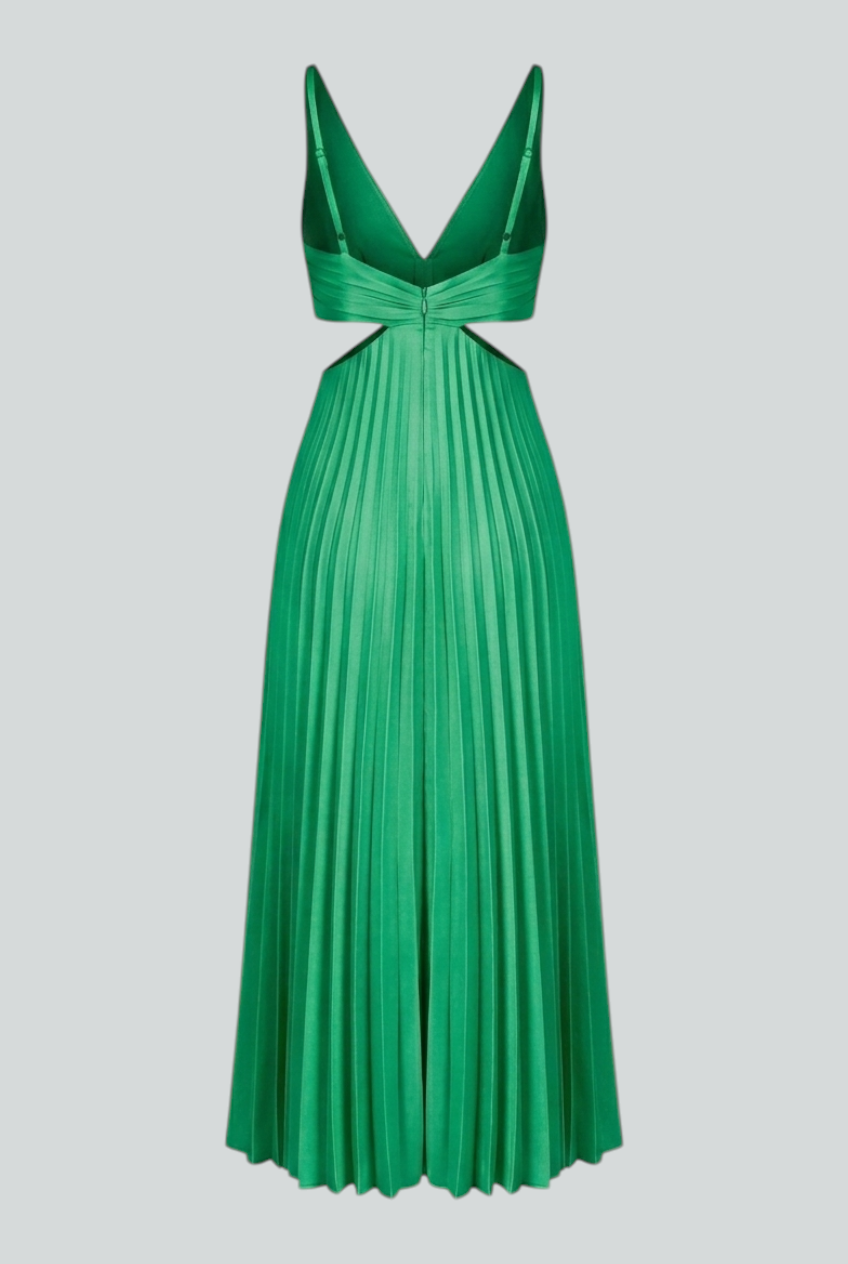 Women’s Elegant Green Pleated Dress – Fresh & Flowing Statement Style